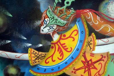 Płonący Ługańsk, płaczące oczy z tęczówkami w barwach Ukrainy - zdjęcie 9