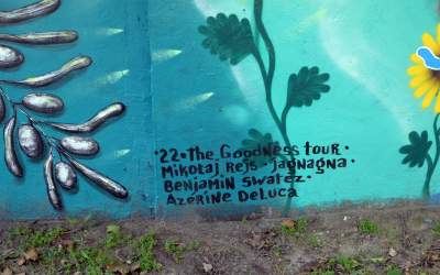 Płonący Ługańsk, płaczące oczy z tęczówkami w barwach Ukrainy - zdjęcie 6