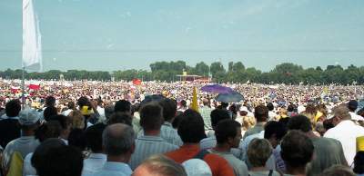 20 lat temu były tłumy i entuzjazm. To była ostatnia pielgrzymka - zdjęcie 12