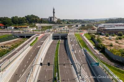 Kierunek Łagiewniki. Tak prezentuje się największa drogowa inwestycja - zdjęcie 46