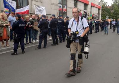 Buty prezesa w ruinie, czyli wiec Kaczyńskiego w obiektywie - zdjęcie 31