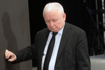 Buty prezesa w ruinie, czyli wiec Kaczyńskiego w obiektywie - zdjęcie 12