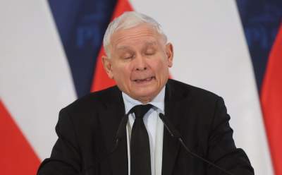 Buty prezesa w ruinie, czyli wiec Kaczyńskiego w obiektywie - zdjęcie 3