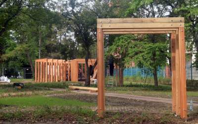 Róże znów zakwitły. W najdłuższym parku w  Polsce ciągle coś się zmienia - zdjęcie 16