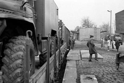 Tak żołnierze radzieccy opuszczali Polskę, dziś mija rocznica - zdjęcie 5