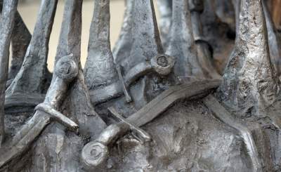 Żelazny Tron, a w Smoczej Jamie dziesiątki jaj. Tylko do niedzieli - zdjęcie 8