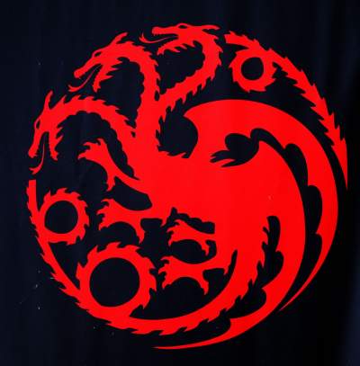 Żelazny Tron, a w Smoczej Jamie dziesiątki jaj. Tylko do niedzieli - zdjęcie 7