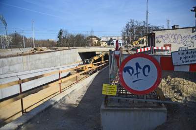 Dlaczego nie mogą skończyć budowy tego tunelu? - zdjęcie 10