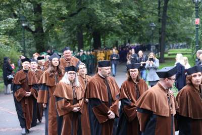 Inauguracja bardzo trudnego roku w Uniwersytecie Jagiellońskim. Wróci nauka zdalna? - zdjęcie 9