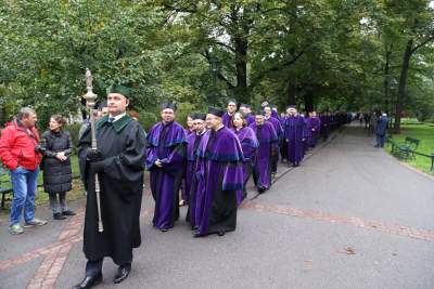 Inauguracja bardzo trudnego roku w Uniwersytecie Jagiellońskim. Wróci nauka zdalna? - zdjęcie 11