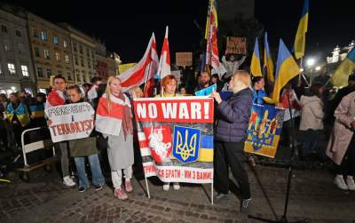 Wieczorny protest Ukraińców. "Rosja to państwo terrorystyczne" - zdjęcie 4