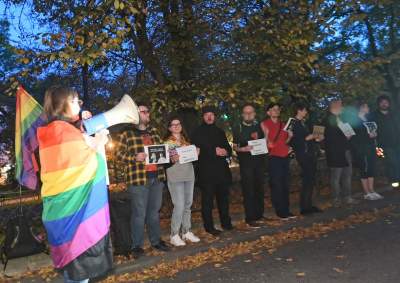 Protest przeciw homofobii przed słowackim konsulatem - zdjęcie 17