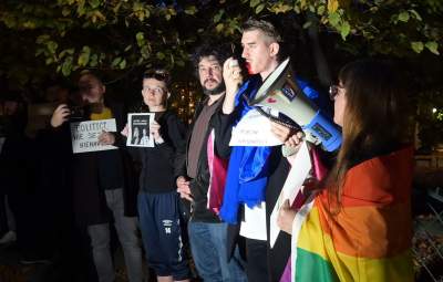 Protest przeciw homofobii przed słowackim konsulatem - zdjęcie 23