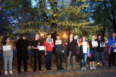 Protest przeciw homofobii przed słowackim konsulatem - zdjęcie 16