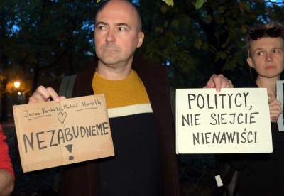 Protest przeciw homofobii przed słowackim konsulatem - zdjęcie 4