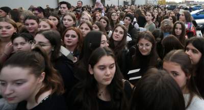 Tak wielkich tłumów na Targach Ksiązki jeszcze nie było - zdjęcie 21