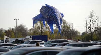 Tak wielkich tłumów na Targach Ksiązki jeszcze nie było - zdjęcie 10