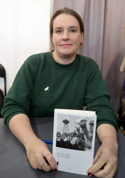 Gwiazdy dopisały na Targach Książki, rozpoznajecie tych autorów? - zdjęcie 34