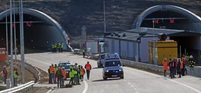 Masowy wypadek i inne katastrofy w tunelu Kaczyńskich - zdjęcie 35