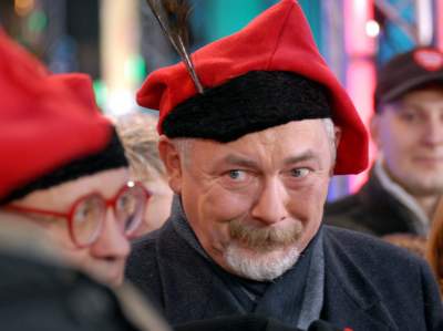 Z taczkami, łopatą, pistoletem i w kostiumie: epoka Jacka Majchrowskiego - zdjęcie 12