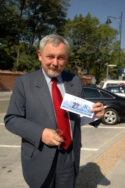 Z taczkami, łopatą, pistoletem i w kostiumie: epoka Jacka Majchrowskiego - zdjęcie 43