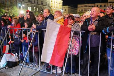 Najsmypatyczniejszy sposób świętowania Niepodległości, to już 20 lat! - zdjęcie 4
