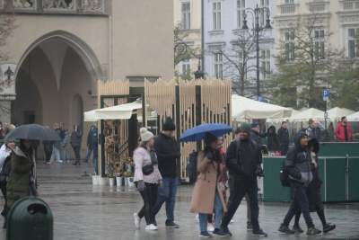 Testowanie nowego stoiska dla kwiaciarek na Rynku - zdjęcie 15