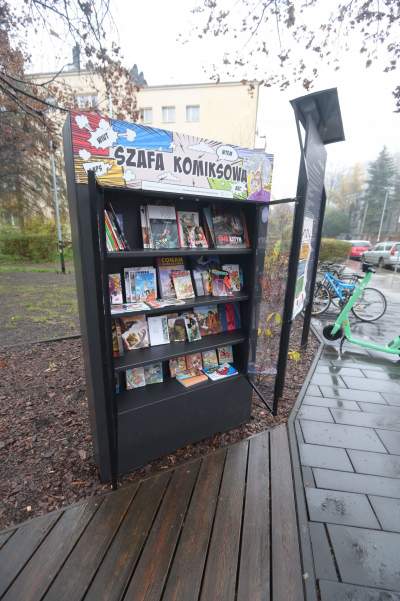 Szafa komiksowa, w środku prawdziwe skarby, fot. Marek Lasyk - zdjęcie 9