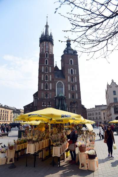 Kwiaciarki na Rynku Głównym: tak to kiedyś wyglądało... - zdjęcie 11