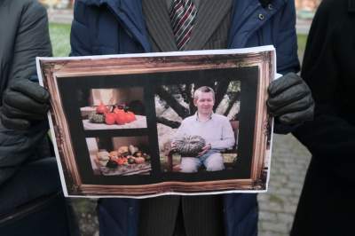 Odsłonęcie tablicy pamięci Piotra Szczesnego "Szarego Człowieka" - zdjęcie 1