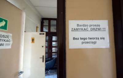 Poczta Główna przed remontem. Za kilka lat będzie tu ekskluzywny hotel - zdjęcie 4