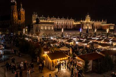Świąteczny Rynek z najpiękniejszej perspektywy. Jak z bajki... - zdjęcie 3