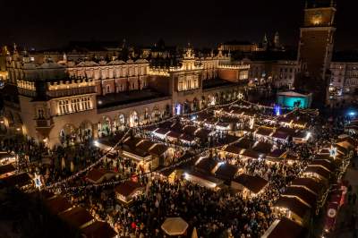 Świąteczny Rynek z najpiękniejszej perspektywy. Jak z bajki... - zdjęcie 2