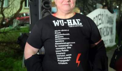 Pikieta na Skwerze Praw Kobiet: "Sporo jest jeszcze do wywalczenia" - zdjęcie 5