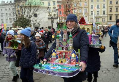 Krakowskie szopki z ukraińskim akcentem. Jest też szopka w słoiku - zdjęcie 23