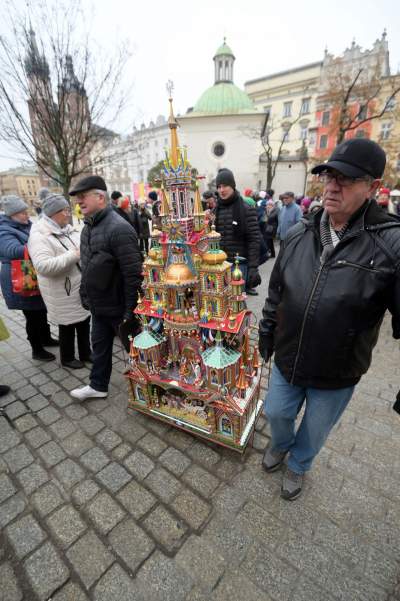 Krakowskie szopki z ukraińskim akcentem. Jest też szopka w słoiku - zdjęcie 11