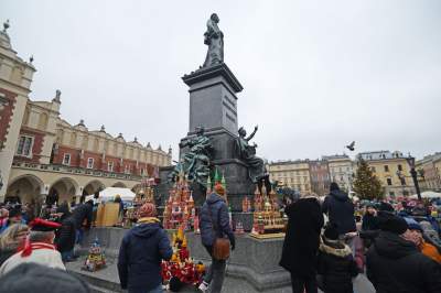 Krakowskie szopki z ukraińskim akcentem. Jest też szopka w słoiku - zdjęcie 22