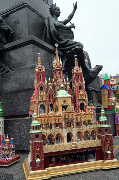 Krakowskie szopki z ukraińskim akcentem. Jest też szopka w słoiku - zdjęcie 8