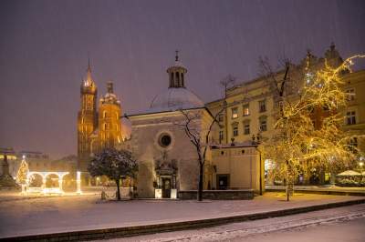 Synoptycy "dotrzymali słowa", zima w Krakowie na całego - zdjęcie 6