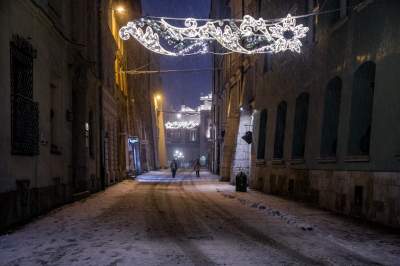 Synoptycy "dotrzymali słowa", zima w Krakowie na całego - zdjęcie 3