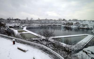 Kąpielisko Zakrzówek prawie gotowe, już zimą będą się tu kąpać - zdjęcie 27