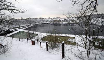 Kąpielisko Zakrzówek prawie gotowe, już zimą będą się tu kąpać - zdjęcie 6