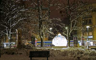 Z cyklu "nasz piękny Kraków". Na pewno rozpoznajecie ten park... - zdjęcie 25