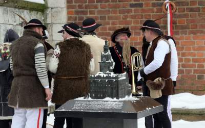 W Krakowie już zaczęli kolędowanie. Jest kolęda, jest zabawa - zdjęcie 10