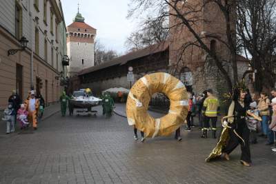 Biegiem do Nowego Roku, tu liczył się strój zawodników... - zdjęcie 14