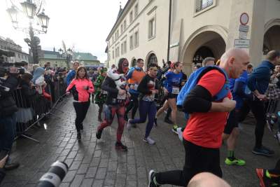 Biegiem do Nowego Roku, tu liczył się strój zawodników... - zdjęcie 10