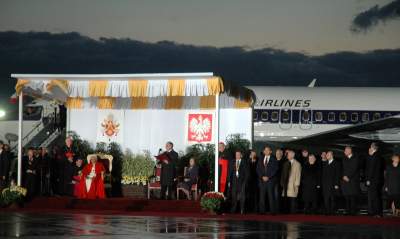 Benedykt XVI w Krakowie, okno papieskie nie było jeszcze zamurowane - zdjęcie 32