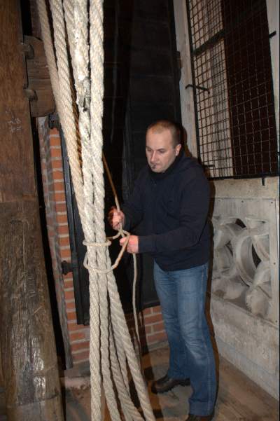 Domyślacie się z jakiej okazji sześć lat temu bił Zygmunt... - zdjęcie 17