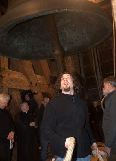 Domyślacie się z jakiej okazji sześć lat temu bił Zygmunt... - zdjęcie 13