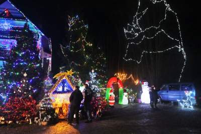 Niecodzienna iluminacja domu koło Krakowa, przykuwa uwagę - zdjęcie 27